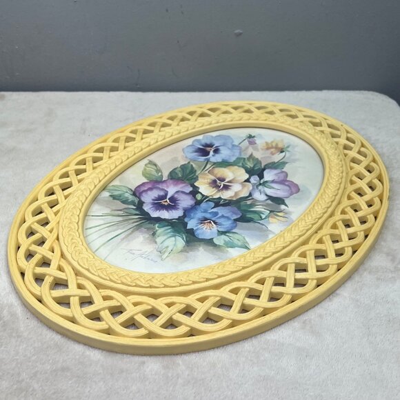 Vintage Homco Wicker Rattan Oval Frame Pansy Print Off White Plastic Lattice - Picture 3 of 8